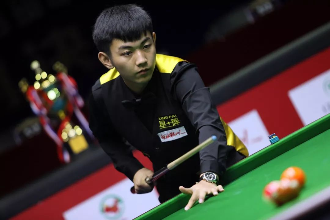 而马库斯在 而马库斯在