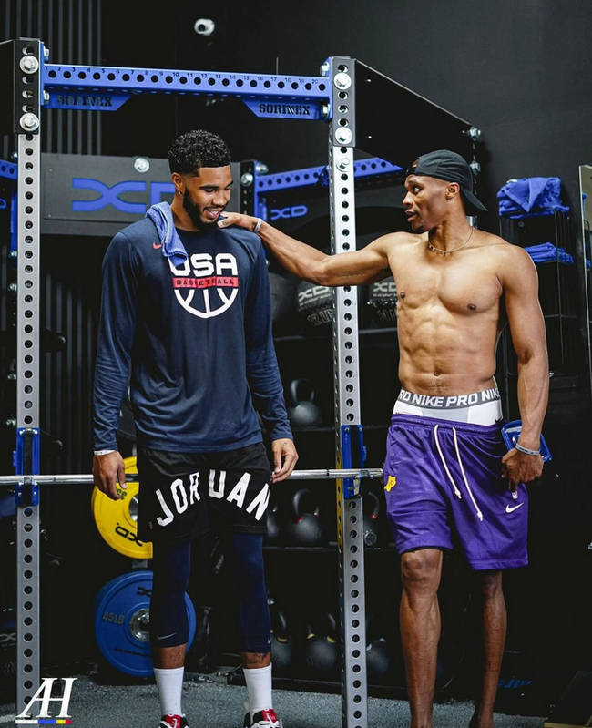 加强艺术展 加强艺术展